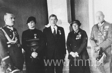 Generał Smorawiński i płk. Szala w sali DOK II