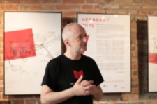 Paweł Próchniak na finisażu wystawy "Herbert 2019"