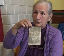 Historia taty i zdjęcia mojej rodziny - Krystyna Ostasz - fragment relacji świadka historii [WIDEO]