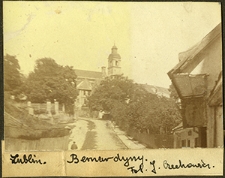 Kości&oacute;ł pobernardyński, widok od ulicy Dolnej Panny Marii