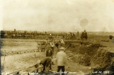 Prace w terenie podczas budowy rzeźni miejskiej