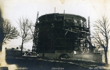 Wieża ciśnień przy Alejach Racławickich w trakcie budowy