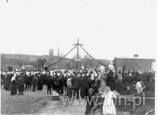 Obchody poświęcenia krzyża 6.06.1917 r. w 126 rocznicę Konstytucji 3-go Maja.