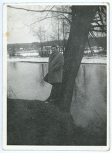 Mieczysław Jakubowski nad rzeką Bystrzycą