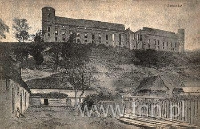 Widok na zamek janowiecki