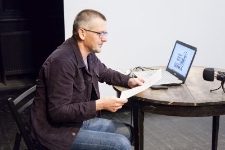 Wystąpienie Arkadiusza Morawca podczas seminarium "Opowiedzieć / ślady"