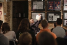 W stronę. "Donikąd. Podr&oacute;że na skraj Rosji". Spotkanie z Michałem Milczarkiem.