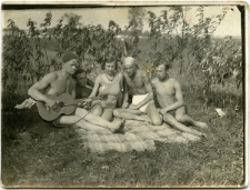 Wypoczynek na łące nad Bystrzycą w Lublinie