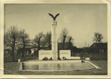 Pomnik upamiętniający polskich lotników poległych podczas II wojny światowej