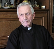 Udzielałem mojej mamie ostatniego namaszczenia - Karol Serkis - fragment relacji świadka historii [WIDEO]