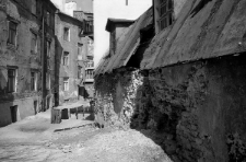 Podw&oacute;rko kamienicy przy ul. Olejnej w Lublinie