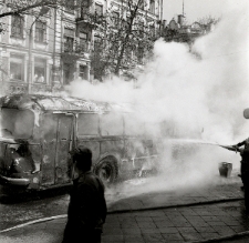 Pożar autobusu mpk nr 4 na Krakowskim Przedmieściu w Lublinie