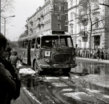 Pożar autobusu mpk na Krakowskim Przedmieściu w Lublinie