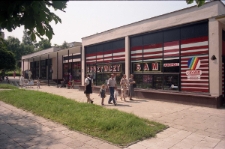 Pasaż handlowy na osiedlu LSM im. Adama Mickiewicza