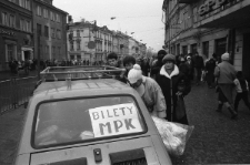 Sprzedaż bilet&oacute;w MPK na Krakowskim Przedmieściu