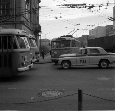 Skrzyżowanie ulic Krakowskiego Przedmieścia i Lipowej