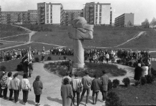 Uroczystość przed Pomnikiem straconych więźniów Zamku Lubelskiego