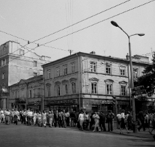 Krakowskie Przedmieście w Lublinie, widok na budynki przy skrzyżowaniu z ulicą Kołłątaja