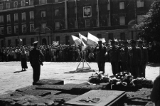 Uroczystości przy pomniku Nieznanego Żołnierza na Placu Litewskim w Lublinie