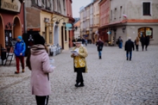 Światowy Dzień Filozofii. Performance "Chodź opowiem Ci..."