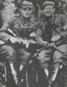 Sierżant Żołędziewski "Boston" i sierżant Marciniak "Miglanc"
