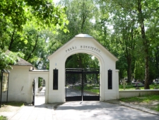 Cmentarz przy ul Lipowej w Lublinie- jedna z bram cmentarnych