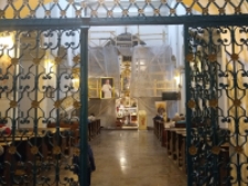 1 dzień życia. 17:00, Krakowskie Przedmieście, kościół