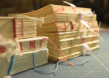 Szyte ręcznie bloki ksiażek