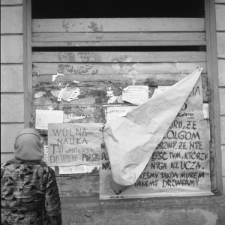 Plakaty antyrządowe w Lublinie