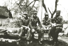 Partyzanci oddziału "Nerwy": &bdquo;Jerzy&rdquo;, &bdquo;Zawichost&rdquo;, &bdquo;Rapp&rdquo; i &bdquo;Świder&rdquo;