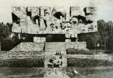 Pomnik Walki i Męczeństwa na Majdanku