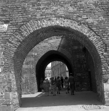 przejście Bramy Krakowskiej