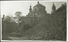 Widok na archikatedrę od strony Podwala