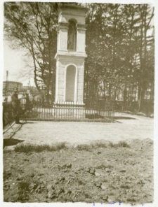 Kapliczka przy Ogrodzie Saskim w Lublinie