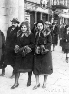 Helena i Maria Chudzik&oacute;wny