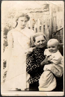 J&oacute;zefa W&oacute;jcik z Ireną Litwińską i Andrzejem Gierczakiem