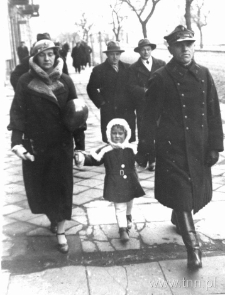 Jasia Liszyk&oacute;wna z rodzicami