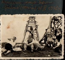 Grupa znajomych na Giewoncie