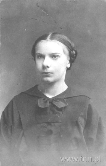 Portret młodej kobiety