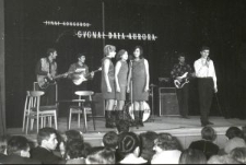 Występ zespołu Minstrele w klubie Relaks