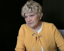 Rozruchy i manifestacja na Placu Litewskim w 1956 roku - Marta Gierczak - fragment relacji świadka historii [WIDEO]