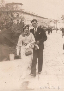 Spacer Krakowskim Przedmieściem