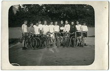 Zbigniew Kopczyński na wyścigu kolarskim