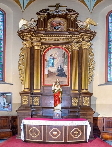 Ołtarz Najświętszego Serca Pana Jezusa - kościół p.w. św. Stanisława Biskupa Męczennika w Łańcucie
