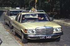 Taksówka Mercedes-Benz W116