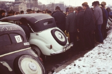 Rajd zabytkowych samochod&oacute;w w Lublinie