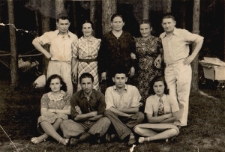 Tema Finkielsztajn z dziećmi