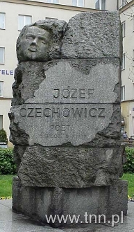 Pomnik J. Czechowicza