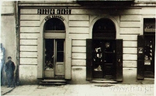 Dom przy ul. Cyruliczej 2/ Lubartowskiej 9 (obecnie 35)