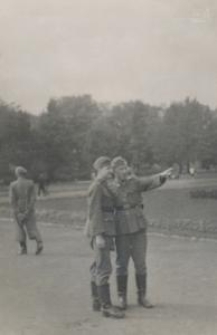 Żołnierze Wehrmachtu na placu Litewskim w Lublinie